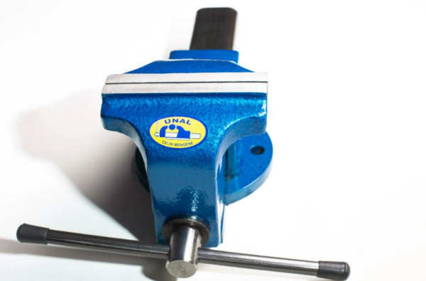 ÜNAL Çelik Mengene 135 mm